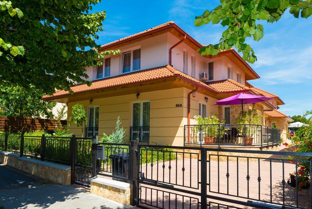 Andi Apartman Хевиз Экстерьер фото